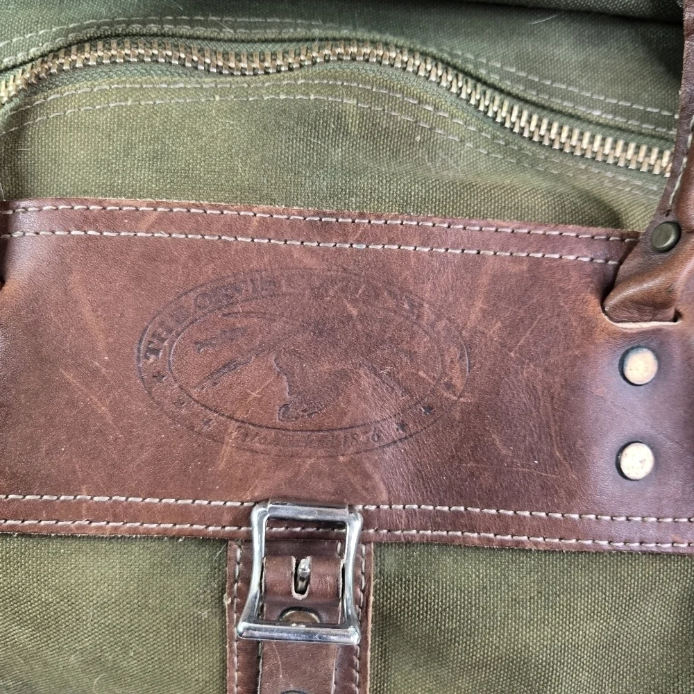 Vtg Orvis Battenkill Gokey khaki heavy canvas leather travel duffle bag